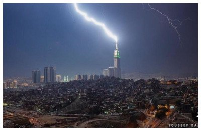 Geger! Sejumlah Wilayah di Arab Saudi Dilanda Badai Petir, Jemaah Indonesia Wajib Waspada